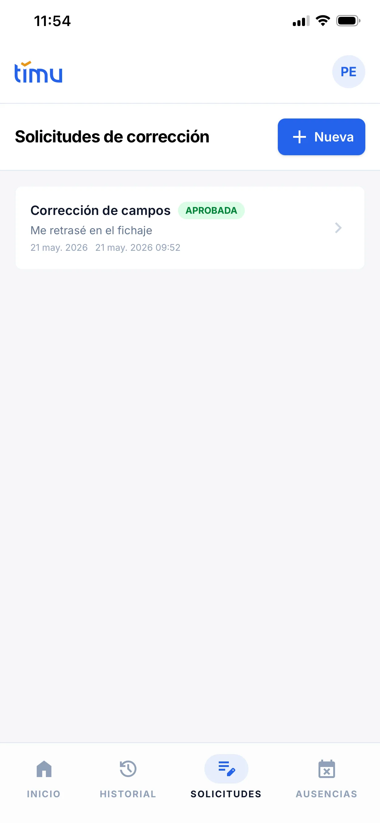 Listado de correcciones con el badge de estado «APROBADA»